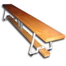 С металлическими ножками