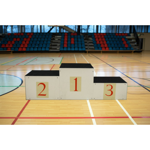 Пьедестал почета для награждения спортсменов