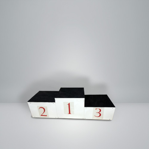 Пьедестал почета для награждения спортсменов