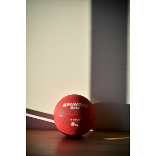 Медицинбол 9 кг, (резина)